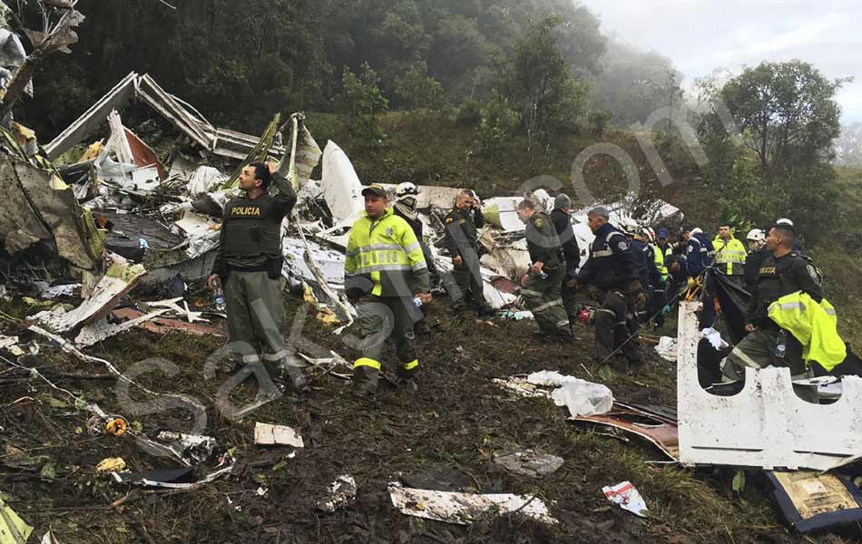 Colombia plane crash 71 dead on Brazil soccer teams charter flight13