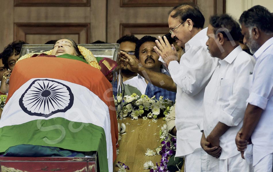 Jayalalithaa passes away - Sakshi9