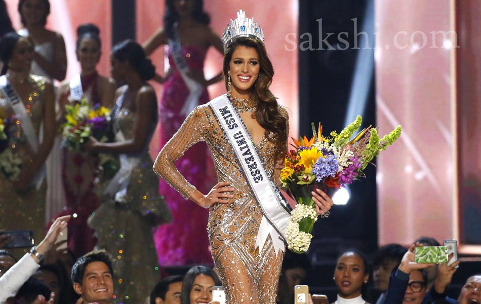 Miss Universe pageant at the Mall of Asia Arena in Manila11