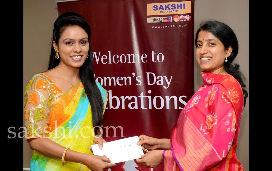 womens day celebration in sakshi journalism school - Sakshi4