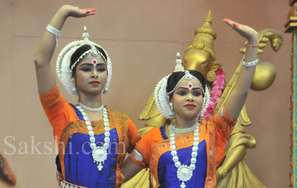 tirumala teppotsavam17