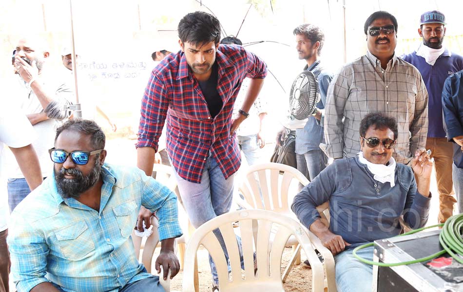 MISTER Working stills8