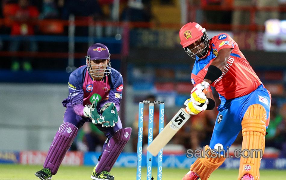 Gujarat lions won match with rising punelions10