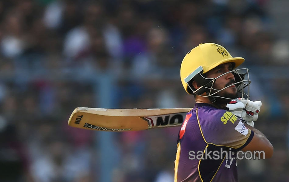 kkr beats Sunrisers Hyderabad by 17 runs9