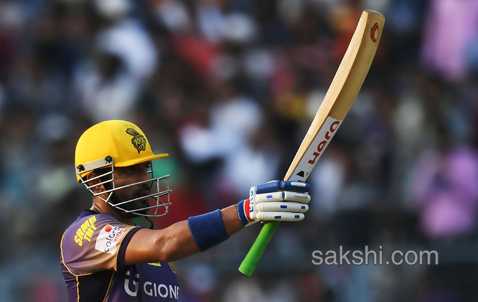 kkr beats Sunrisers Hyderabad by 17 runs12