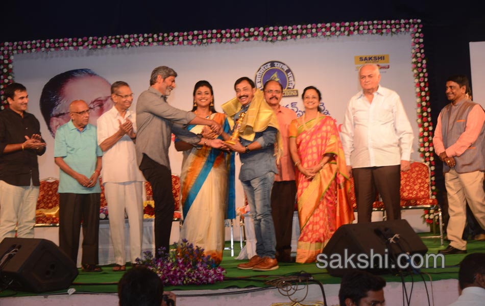 B nagi reddy awards2