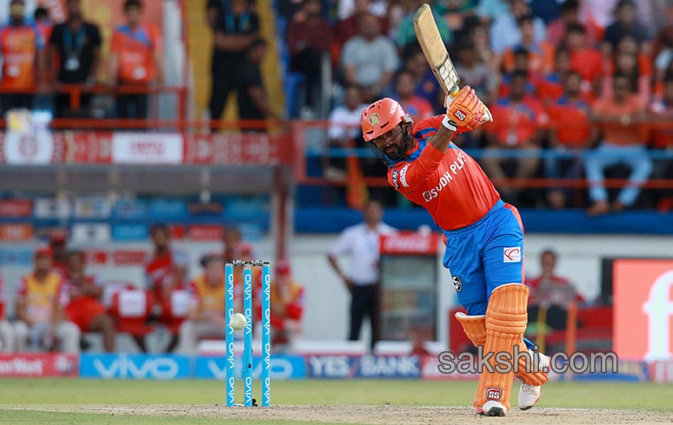 Gujarat Lions vs Kings XI Punjab - Sakshi15