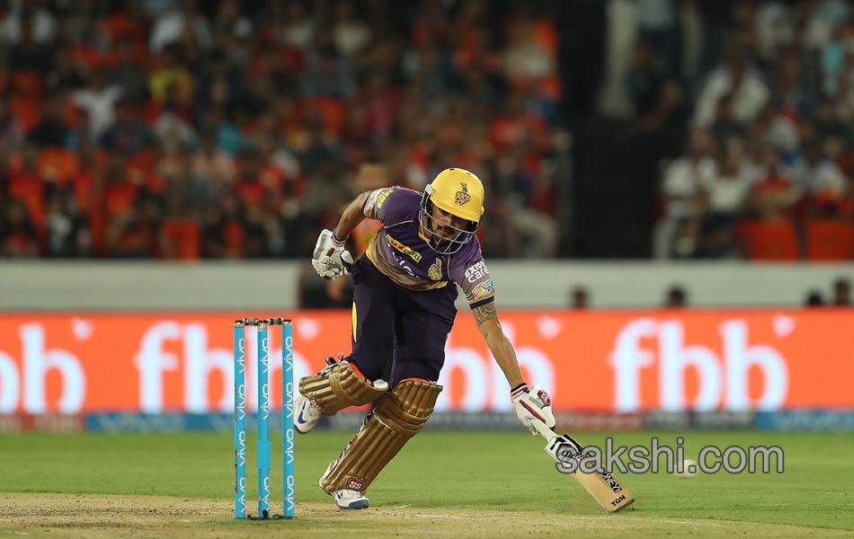 David Warner century sets up Sunrisers win over KKR4