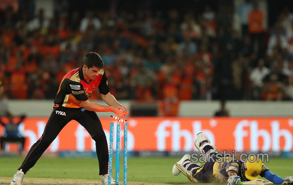 David Warner century sets up Sunrisers win over KKR9