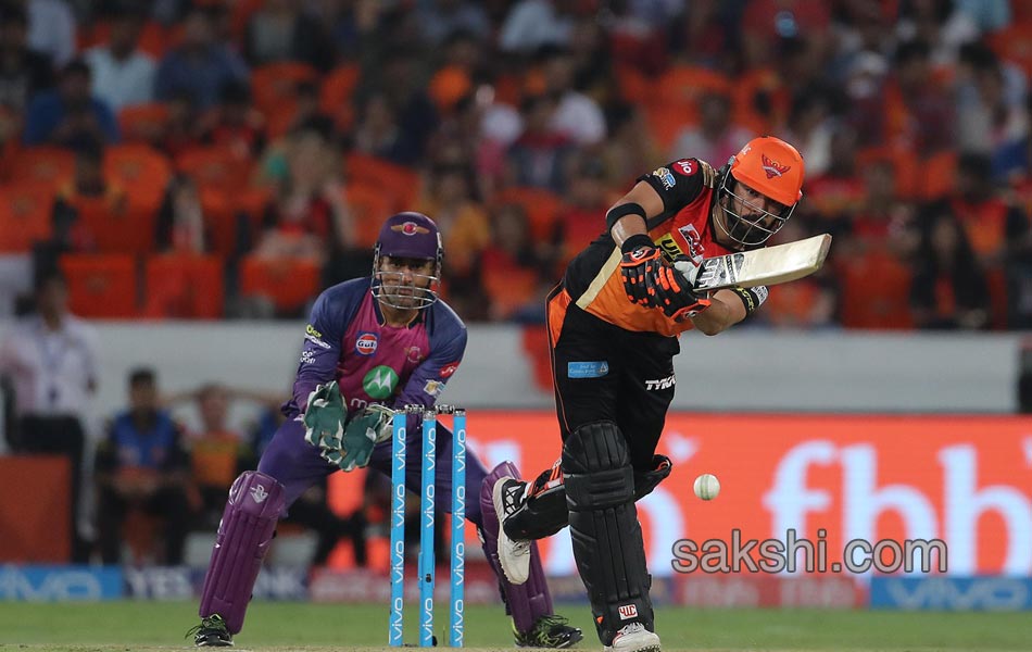 pune beats sunrisers by 12 runs8