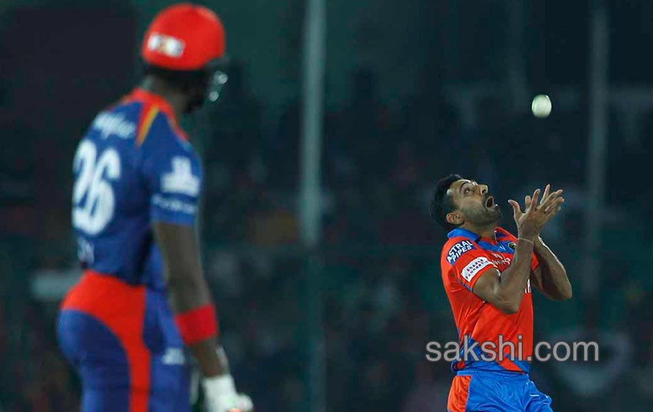 Delhi Daredevils beat Gujarat Lions by two wickets - Sakshi11