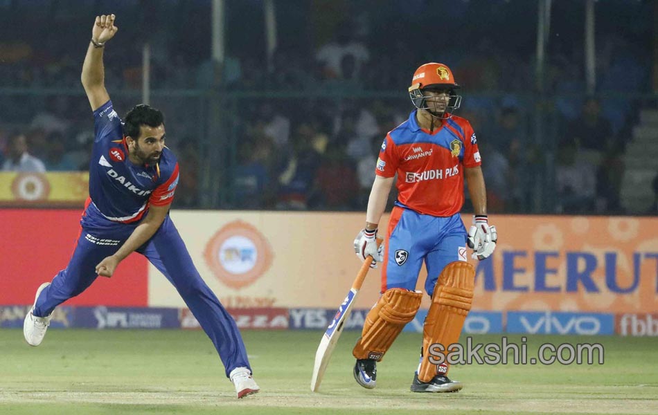 Delhi Daredevils beat Gujarat Lions by two wickets - Sakshi19