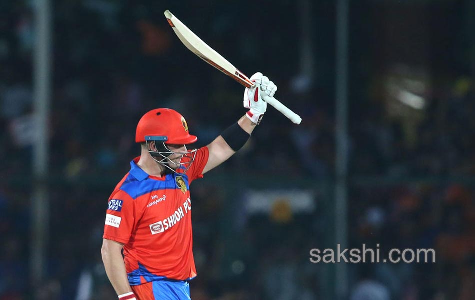 Delhi Daredevils beat Gujarat Lions by two wickets - Sakshi25