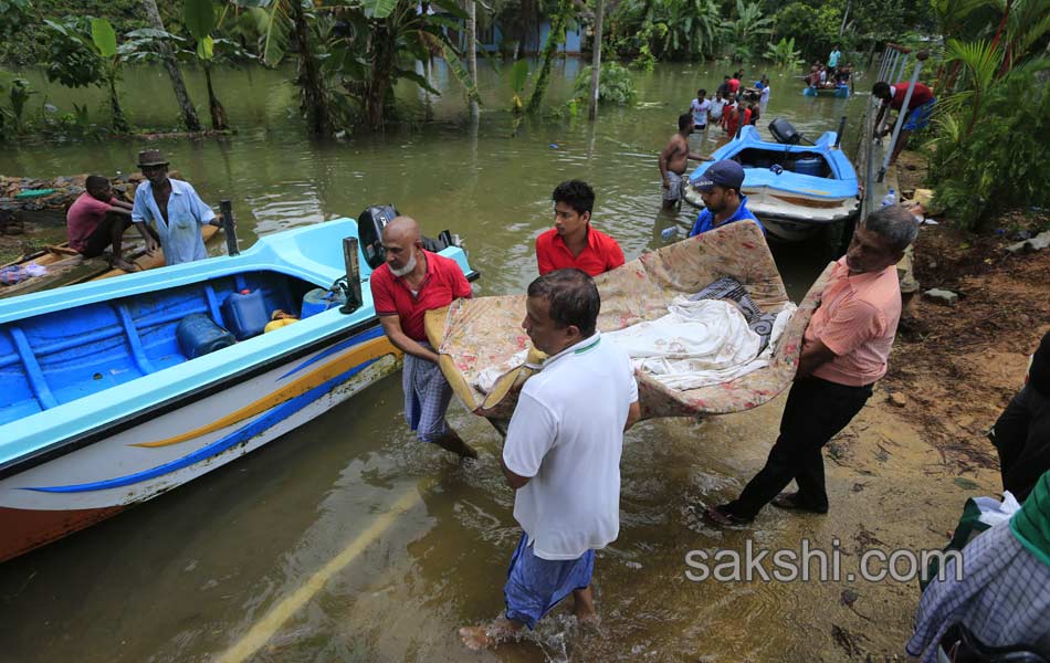 Sri Lanka Mudslides21