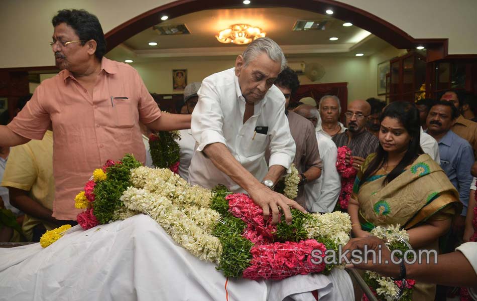 Tributes To Dasari Narayana Rao15