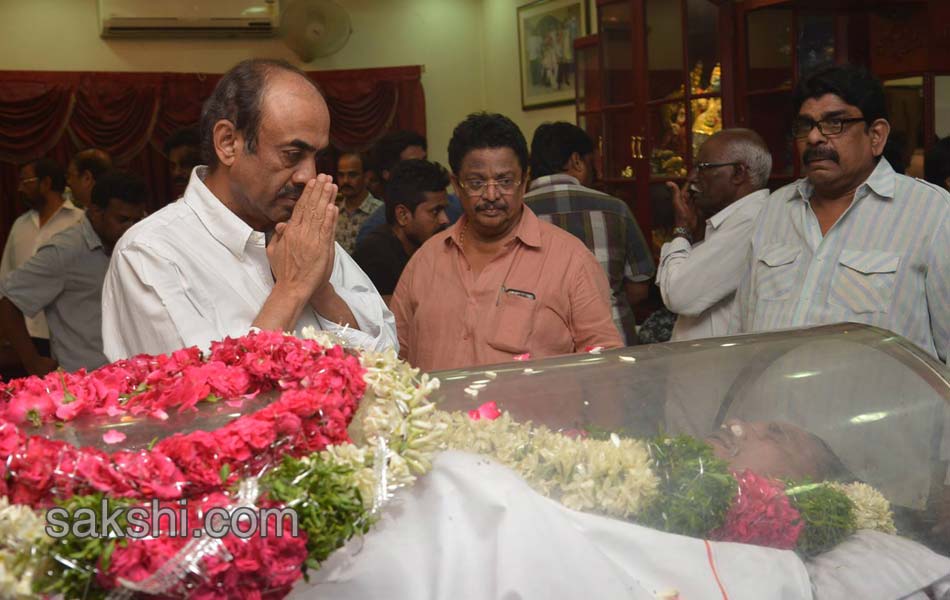 Tributes To Dasari Narayana Rao17