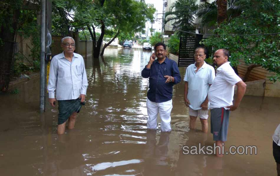 heavyrain in hyderabad - Sakshi8