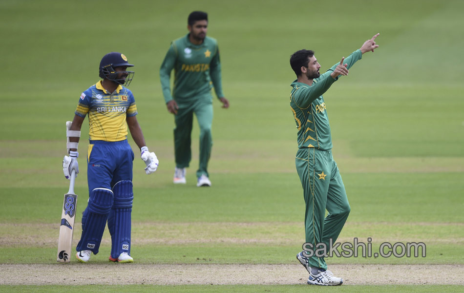 pakistan wins aganist srilanka - Sakshi7