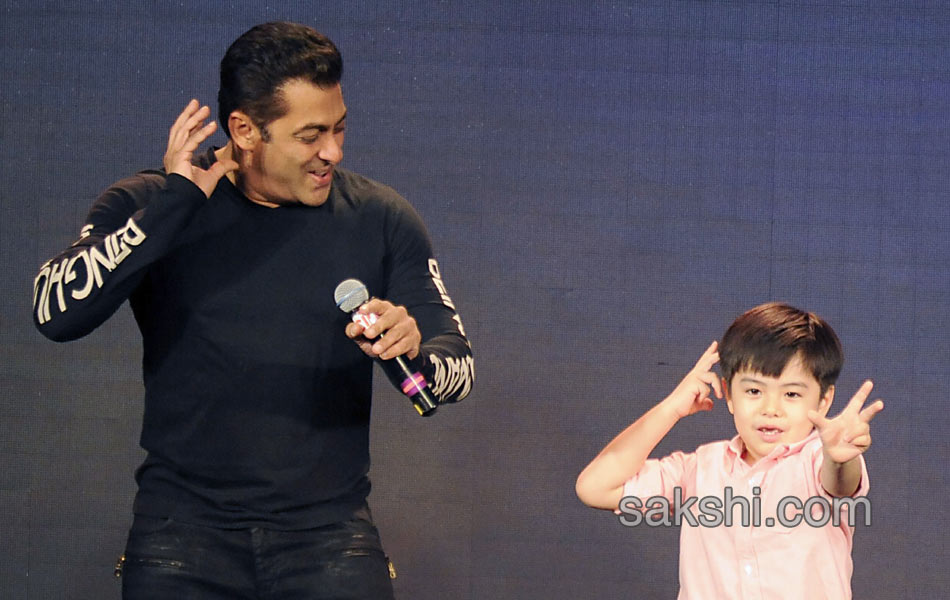 salman khan in tubelight promotion8