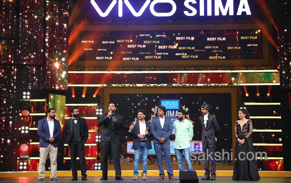 SIIMA award Abu Dhabi 20176