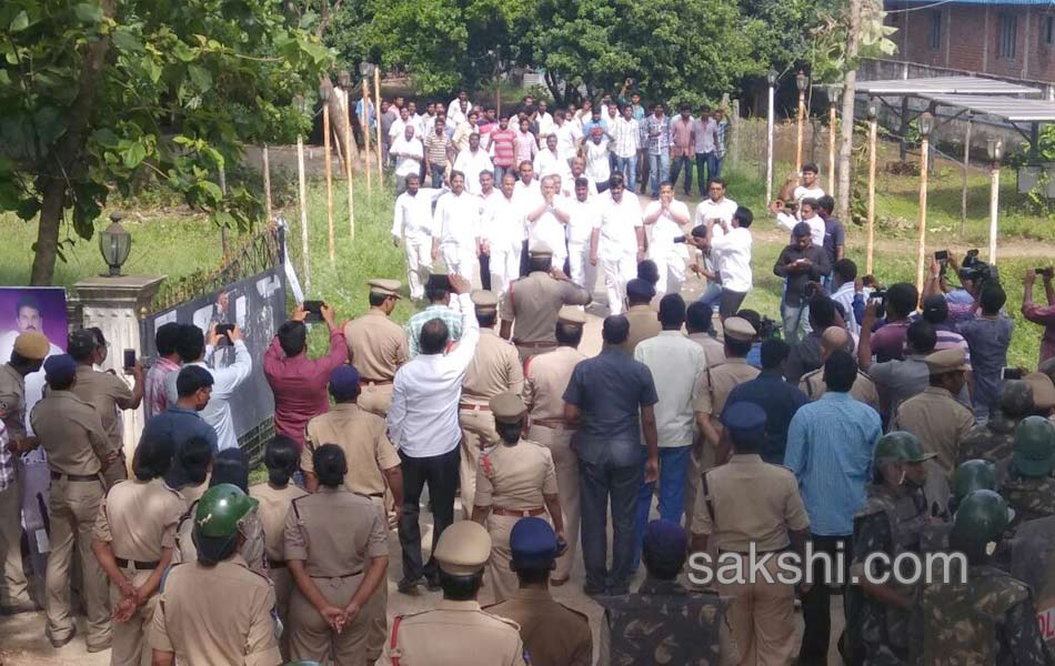 kapu leader mudragada padmanabham put under house arrest8