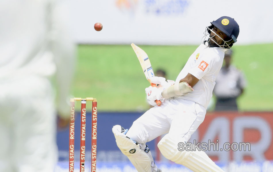 Virat Kohli and Abhinav Mukund Put India On Top On Day 314