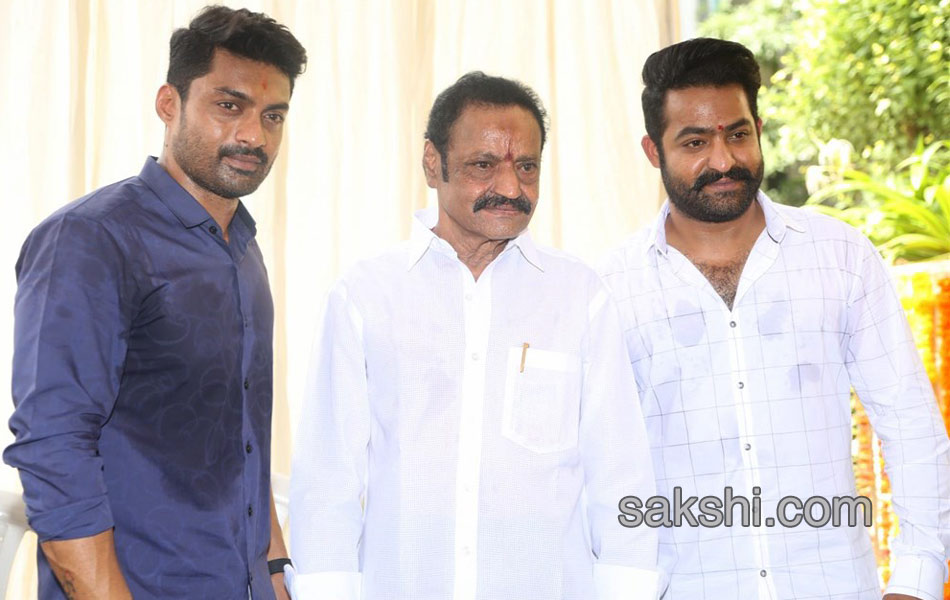 Kalyan Ram New Movie Opening2