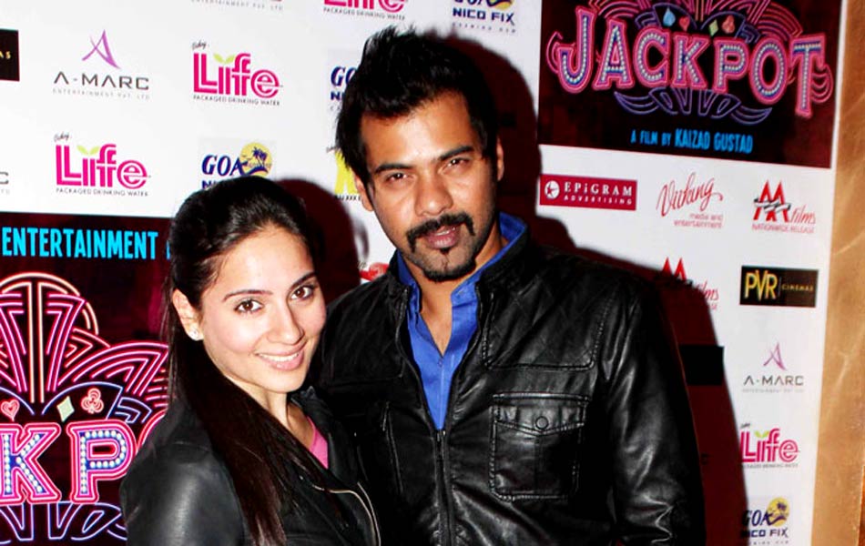 sunny lenoe and sachin joshi attends premiere of Jackpot movie17