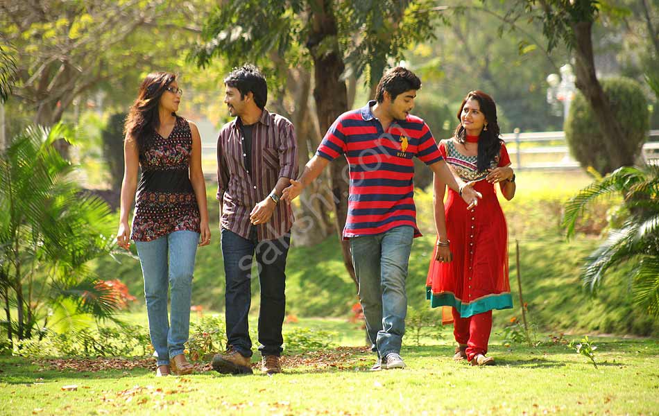 Kothoka Vintha Telugu Movie Stills6