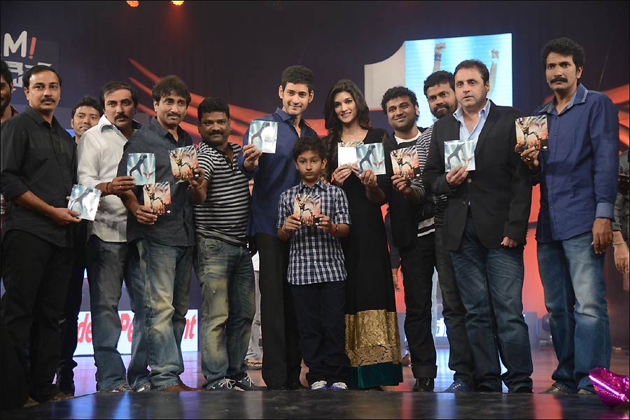 nenokkadine audio release function - Sakshi3