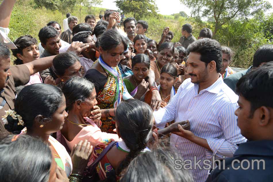 tirupathi tour in ys jagan mohan reddy - Sakshi8