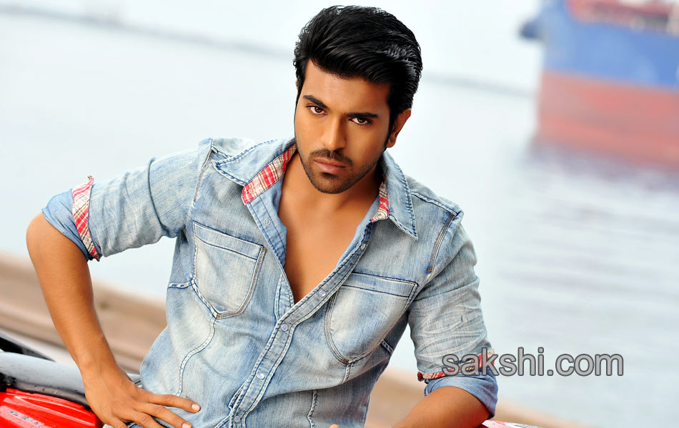 Yevadu is an upcoming Telugu film3