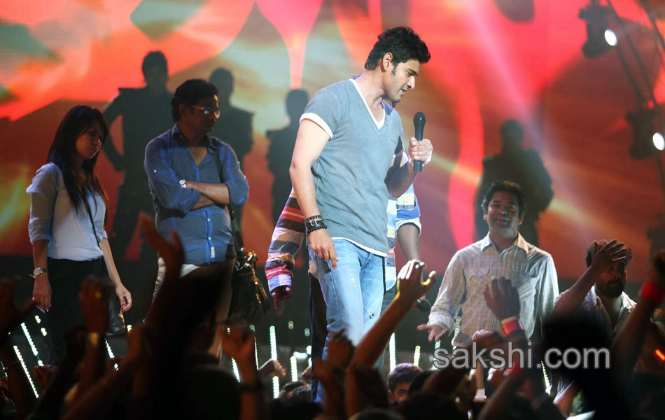 1 Nenokkadine movie wallpapers13