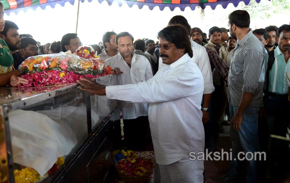 Tollywood Celebrities Pay Homage To Actor Uday Kiran - Sakshi29