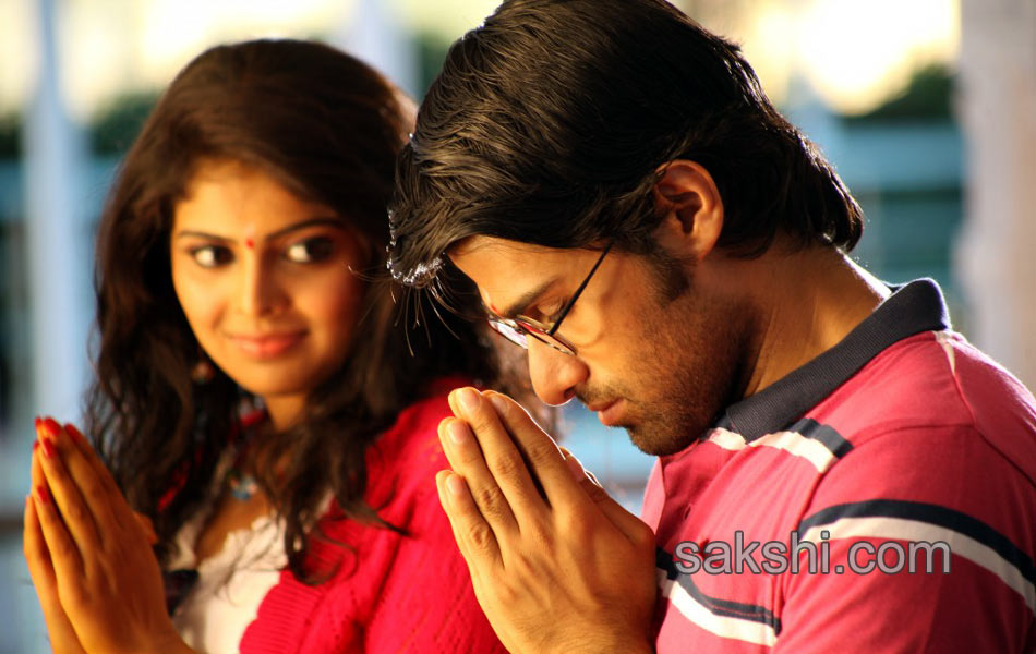 Love You Bangaram Movie stills8