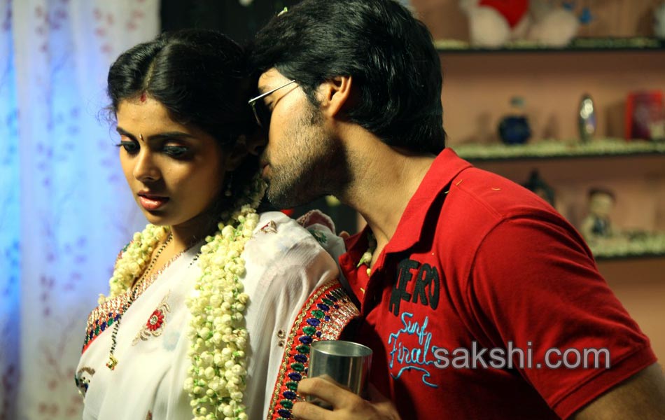 Love You Bangaram Movie stills24