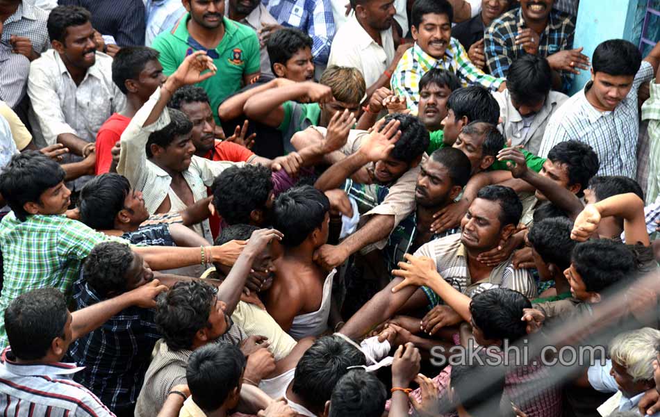 2014 Alanganallur Jallikattu - Sakshi20