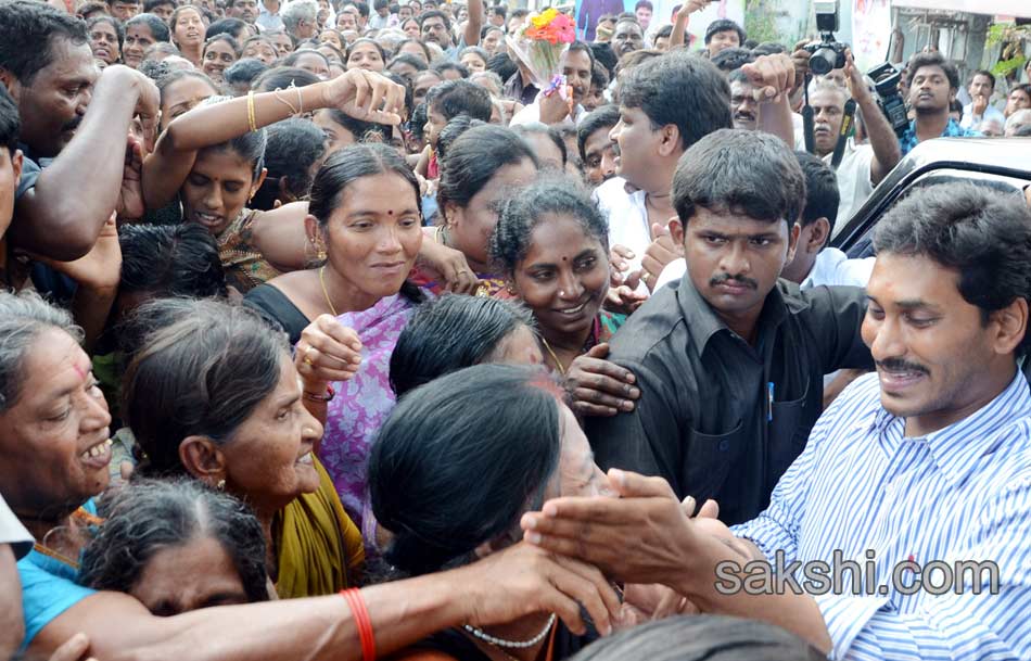 YS Jagan mohan reddy Samiyakashkaram Yataya - Sakshi4