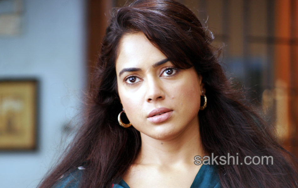 Sameera Reddy to tie the knot with a businessman29