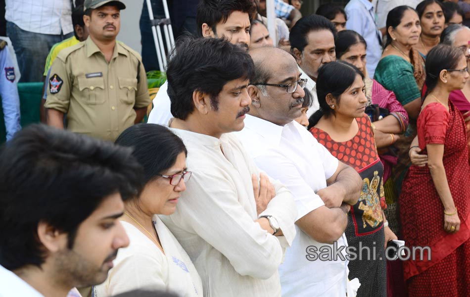 akkineni nageswara rao funerals in annapurna studios7