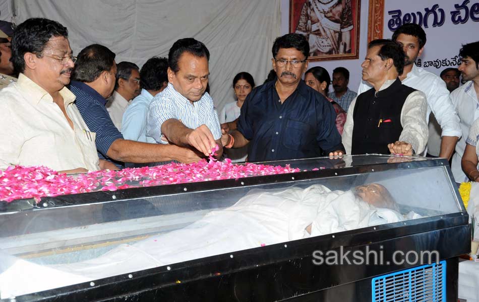 akkineni nageswara rao funerals in annapurna studios55