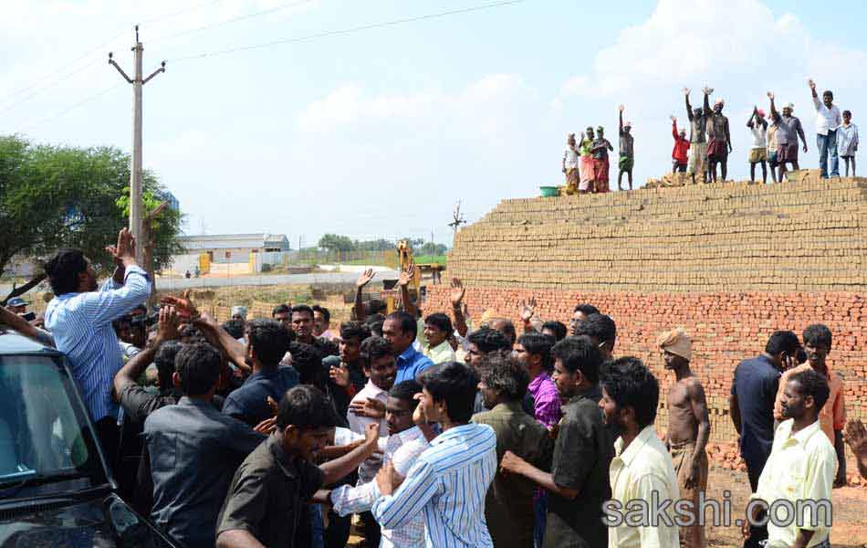 jagan mohan reddy shankaravam tour - Sakshi6