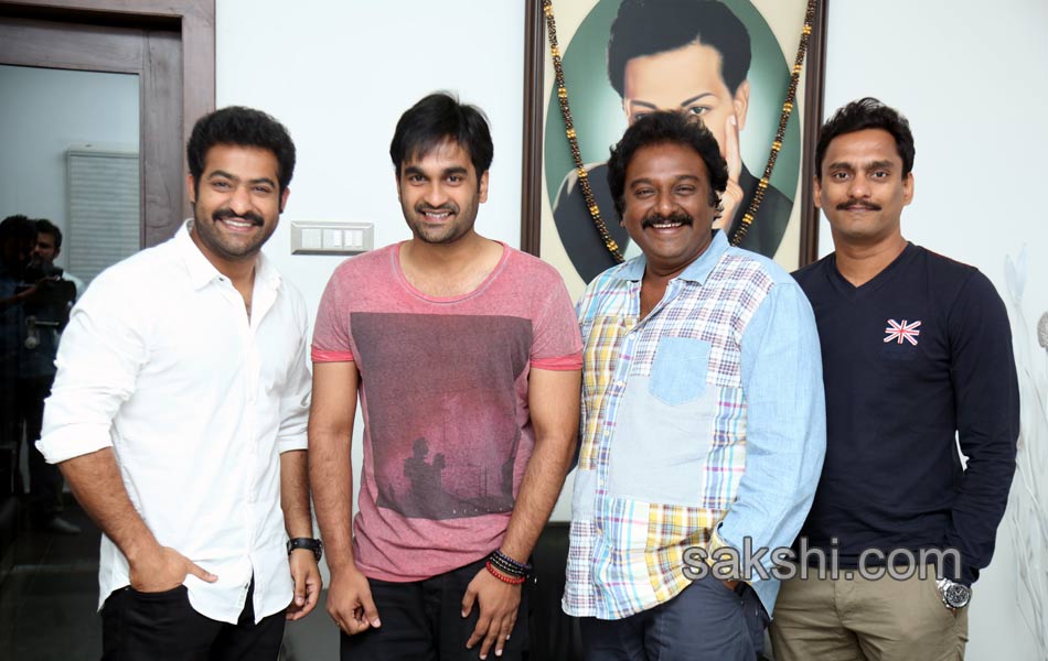 Jr NTR Lanunches Photos of Basanti Song Teaser10