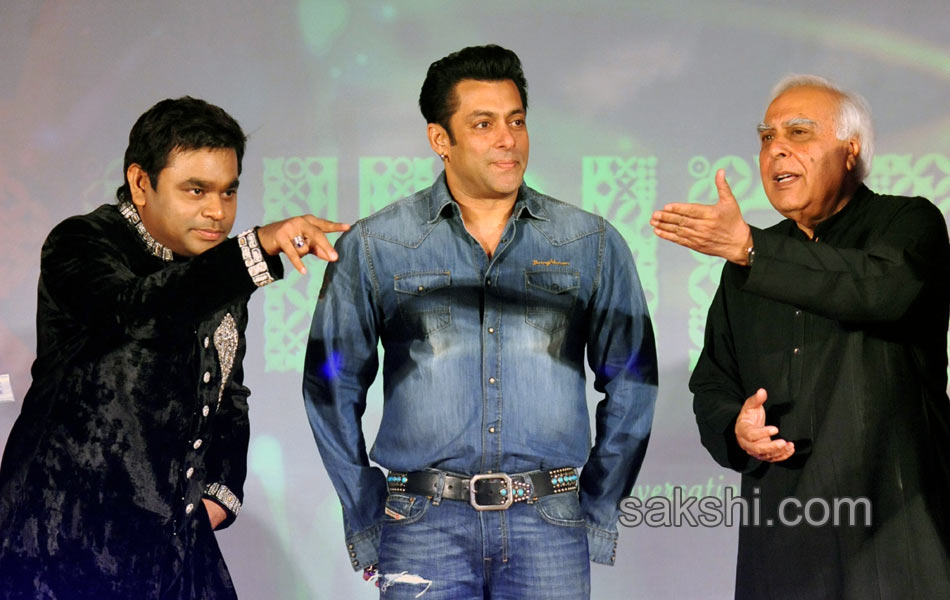 Salman  Rahman attended the launch of the album of Kapil Sibal4