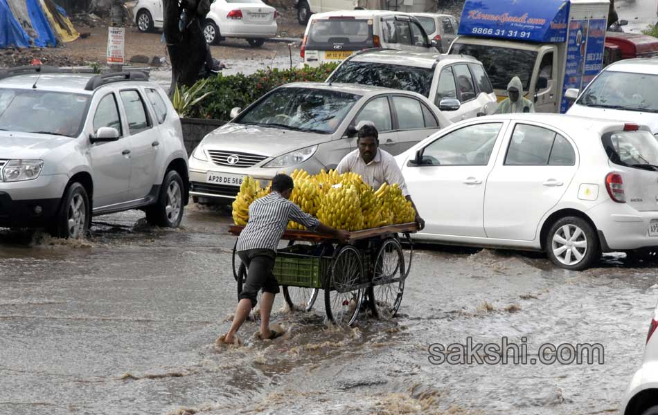 Heavy Rain in Hyderabad23