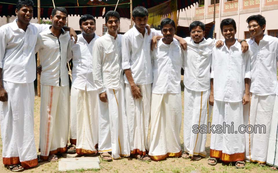 ou engineering students in Indian traditional dress - Sakshi3