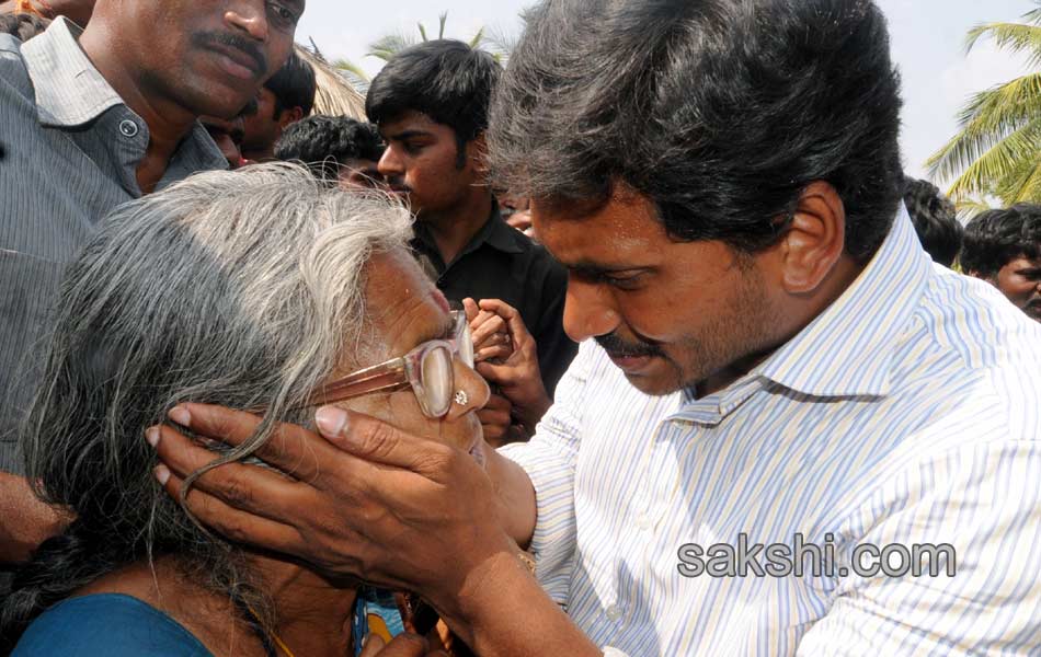 Jagan s Janapatham at Anantapur District - Sakshi12