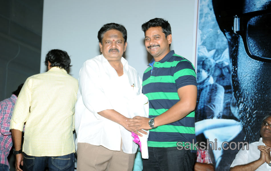 Prathinidhi movie platinum disc - Sakshi8