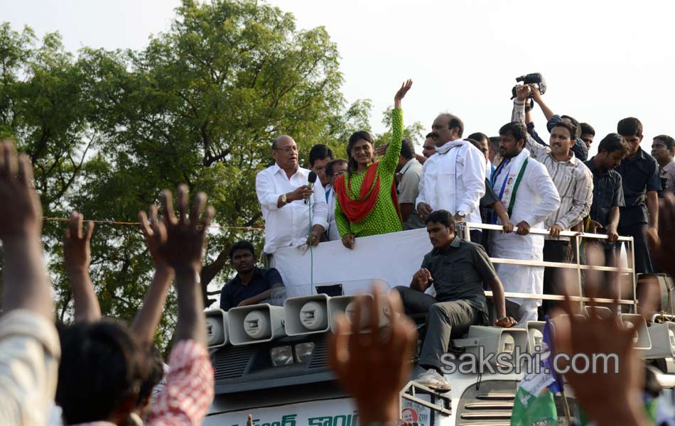 Sharmila s Janapatham at Ranga Reddy District - Sakshi9