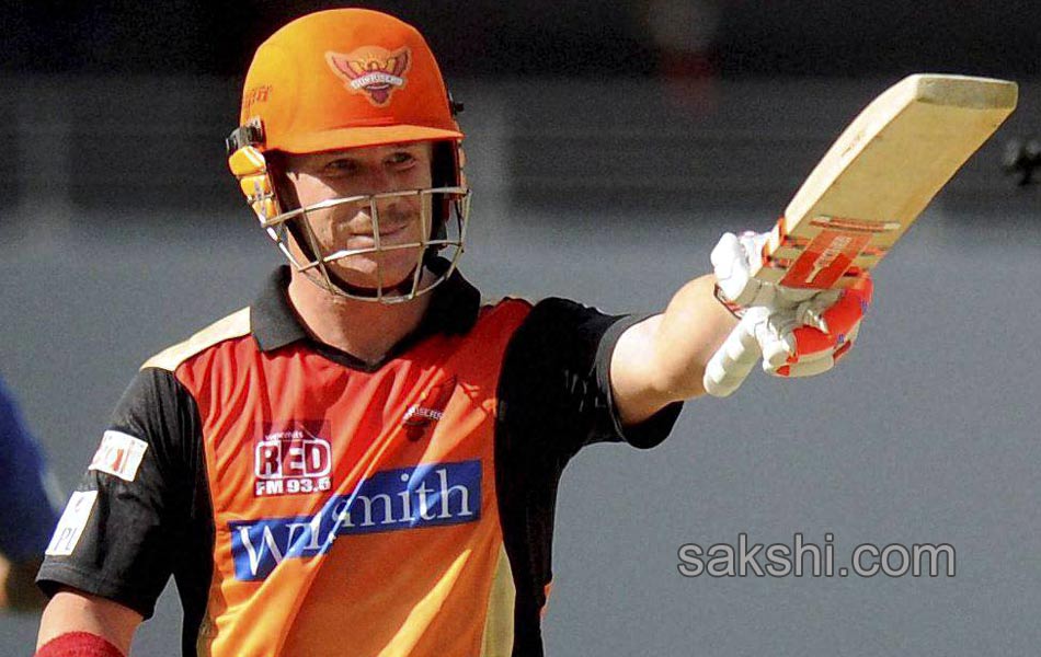 Sunrisers Hyderabad beat Delhi Daredevils by 4 runs4